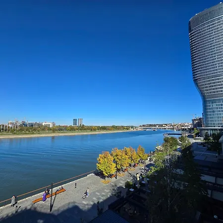 Bw Quartet 303 Deluxe * 贝尔格莱德